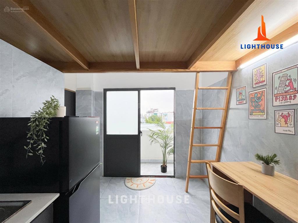 Trống sẵn căn gác ngay lê đức thọ  đầy đủ nội thất xách vali ở liền