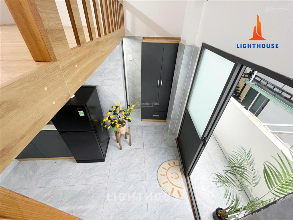 Trống sẵn căn gác ngay lê đức thọ  đầy đủ nội thất xách vali ở liền