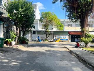 Bán nhà đẹp 3 tầng đối diện công viên, hẻm ô tô, lê đức thọ gò vấp, 4x20m