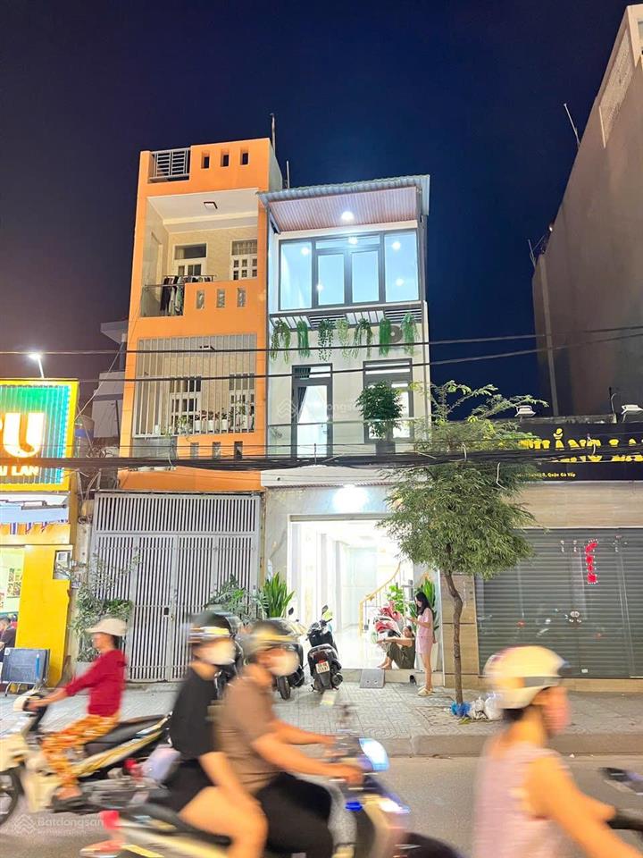 Bán nhà mặt tiền 527 nguyễn văn khối p8 gò vấp cũ)  nay phường thông tây hội  tphcm .