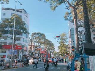 Bán mặt tiền phạm hữu chí ngay thuận kiều plaza (dt5,8x13,5m, 2 lầu thang máy) quận 5