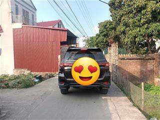 Bán lô góc 102m mt5m vuông vắn cực đẹp. đường thông oto tránh, 50m ra trục chính, trường đua ngựa