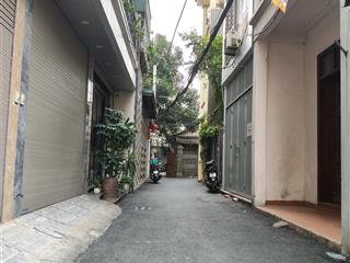 Cc bán 65m2 đất ngõ 564 nguyễn văn cừ, đường thông, oto ngủ trong đất. mt rộng 5.5m. 0973 001 ***