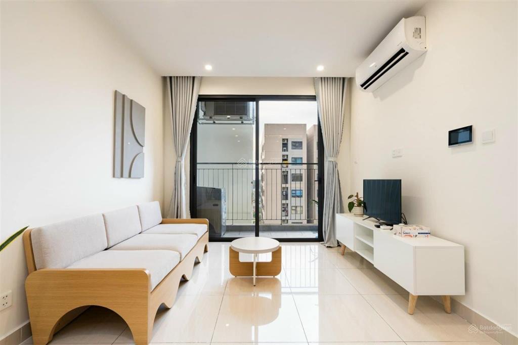 Chính chủ cần bán gấp căn hộ 2pn giá 6.2 tỷ ngay tại trung tâm thành phố với diện tích 84m2