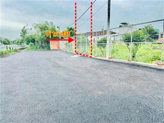 Bán đất 1 sẹc sông vàm thuật. mặt rạch. diện tích 207m2 đất ở 102m2. đường nhựa 10m