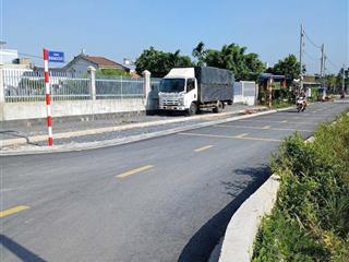 Bán đất 930m2 góc 2 mặt tiền, hẻm lớn, có 1 ít thổ cư. xây nhà vườn, quán cf rất đẹp