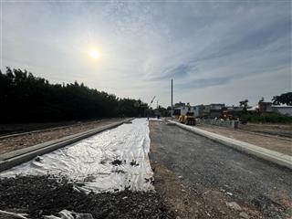 Đất bán mặt tiền đường rạch gia, vườn lài, sắp rải nhựa. 5x45=230m2, giá 10.5 tỷ