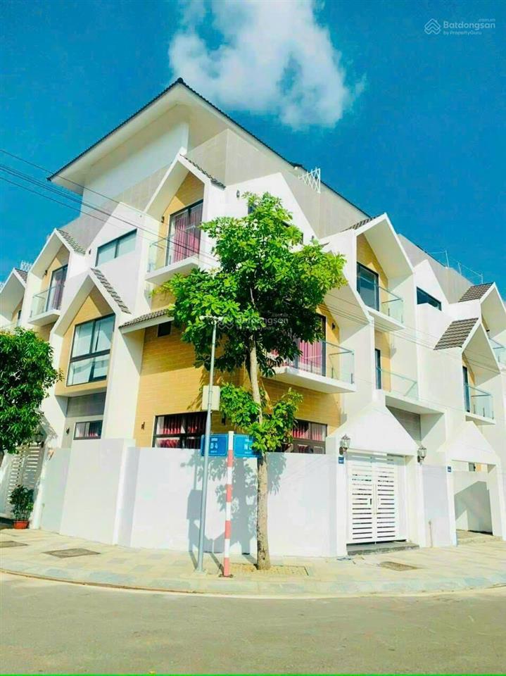 Bán gấp căn nhà liền kề barya city 1 trệt 02 lầu dt đất 90m2 đông nam 3.75 tỷ gần đh y dược