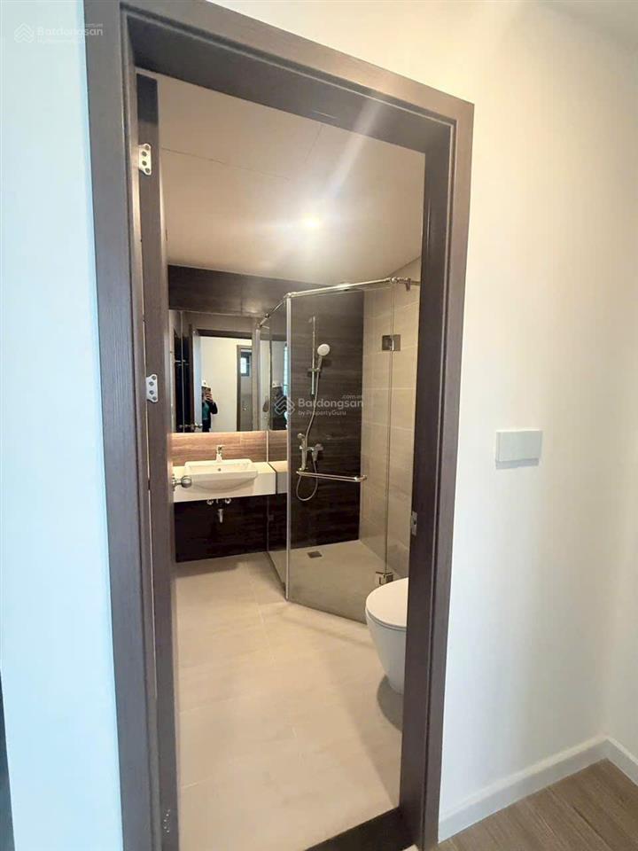 Kẹt tiền cần bán lại suất nội bộ căn 2pn 60m2 hướng đông nam 2,850 tỷ view phạm văn đồng