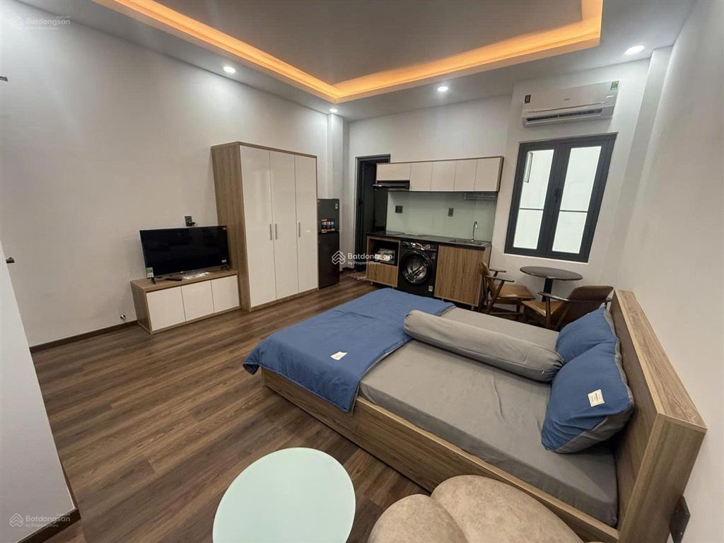 Bán biệt thự sân vườn hxh 12m đường cao thắng nối dài p. 12 q. 10 dt 13,5mx20m