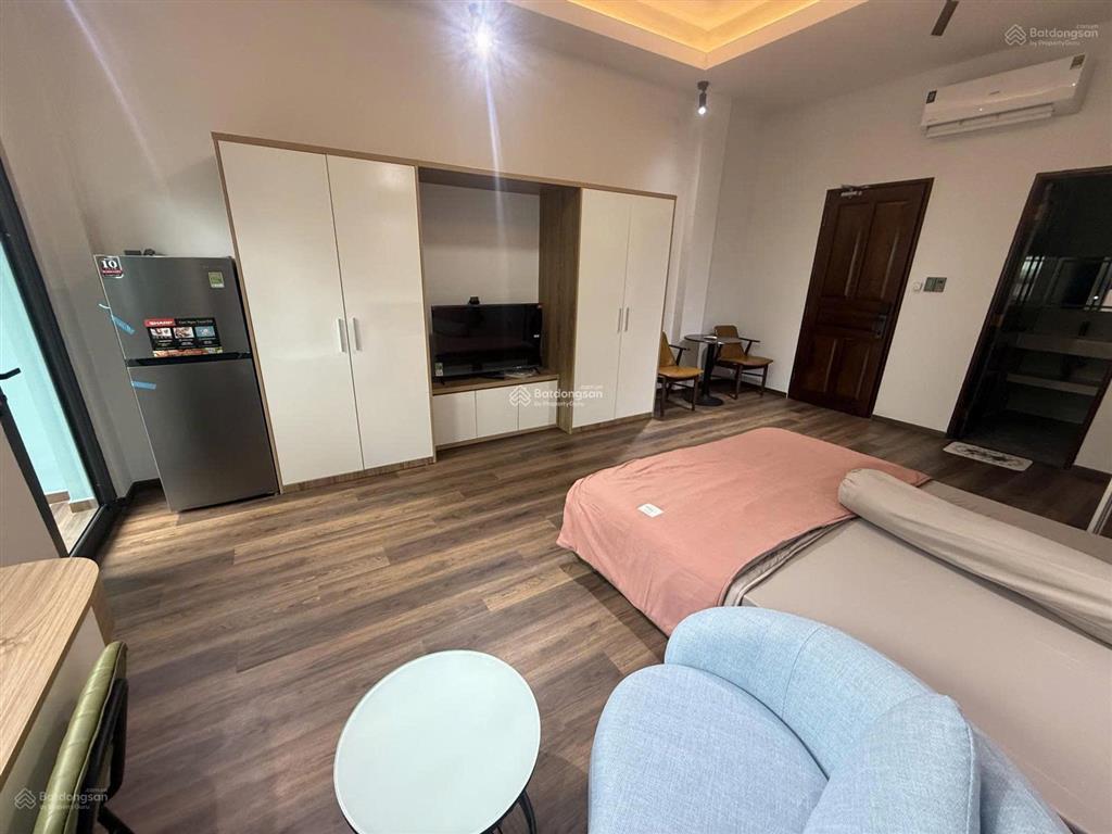 Bán biệt thự sân vườn hxh 12m đường cao thắng nối dài p. 12 q. 10 dt 13,5mx20m