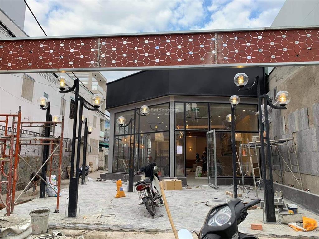 Chính chủ bán nhà 2 mặt tiền 323 đỗ xuân hợp