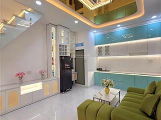 Bán nhà 1 trệt 1 lầu 2 phòng ngủ.funl nội thất cao cấp. đường trần văn khánh quận 7