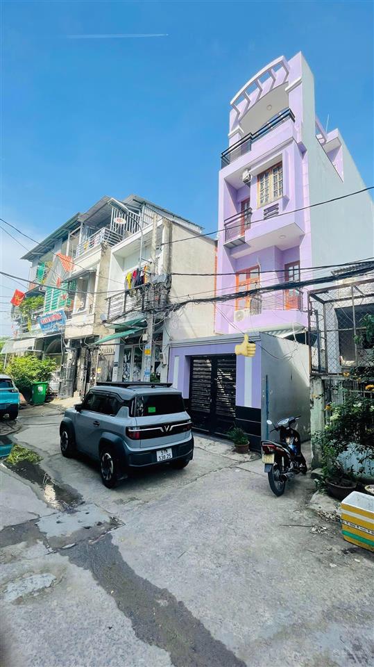 Bán nhà đẹp  1 trệt 3 lầu  giá hót chỉ có 10,5 tỷ  trần xuân soạn phường tân hưng quận 7.