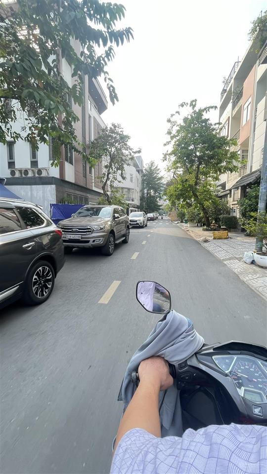 Chính chủ bán lô đất mặt tiền đường 37  lâm văn bền phường tân quy, quận 7