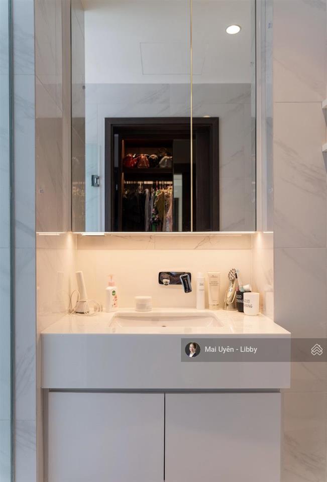 Bán 3 phòng ngủ q2 thảo điền  128m2 thang máy riêng view sông giá 22 tỷ  đầy đủ nội thất