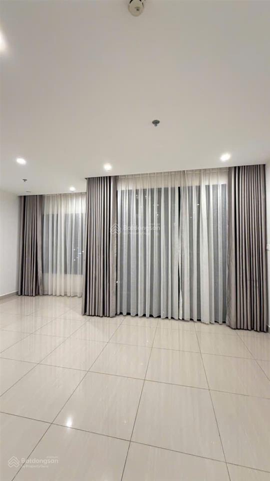 Cho thuê căn hộ 2pn origami, bếp rèm giá 6,5tr/th rẻ nhất