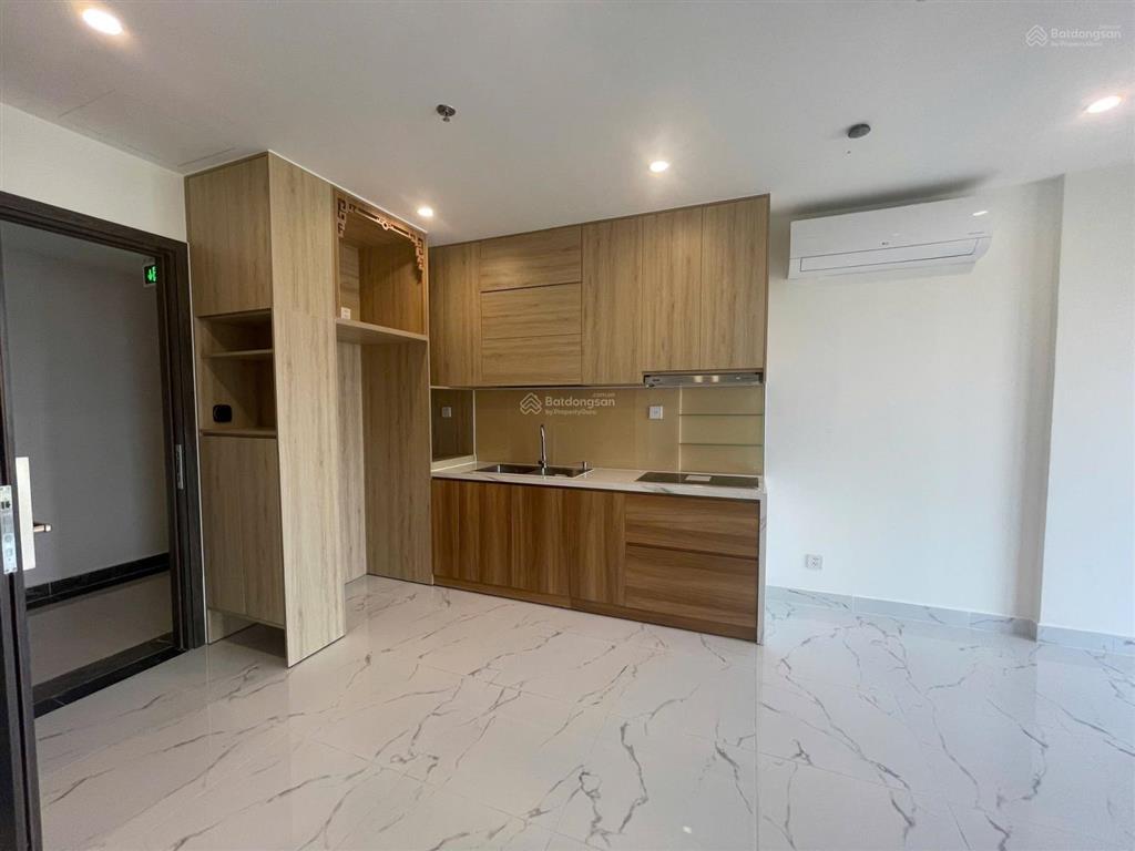 Căn 1pn+ nội thất gỗ cơ bản đầy đủ view thoáng gần vincomes vinhomes grand park the bevely solari