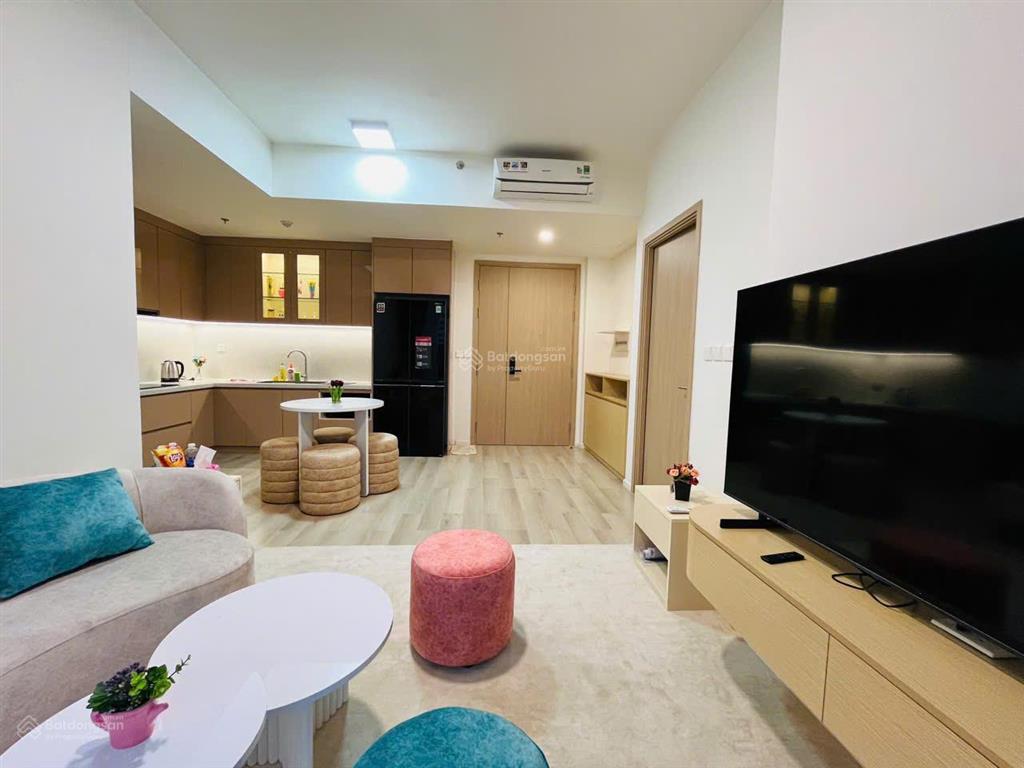 Căn 2pn full nội thất cao cấp lumiere masterise, vinhomes quận 9 diện tích lớn ở liền, view thoáng