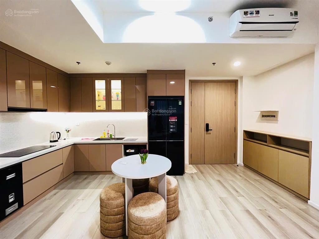 Căn 2pn full nội thất cao cấp lumiere masterise, vinhomes quận 9 diện tích lớn ở liền, view thoáng
