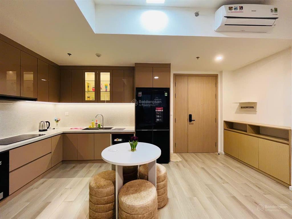 Căn 2pn full nội thất cao cấp lumiere masterise, vinhomes quận 9 diện tích lớn ở liền, view thoáng