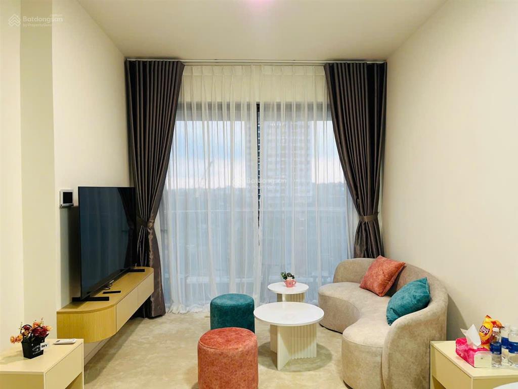 Căn 2pn full nội thất cao cấp lumiere masterise, vinhomes quận 9 diện tích lớn ở liền, view thoáng