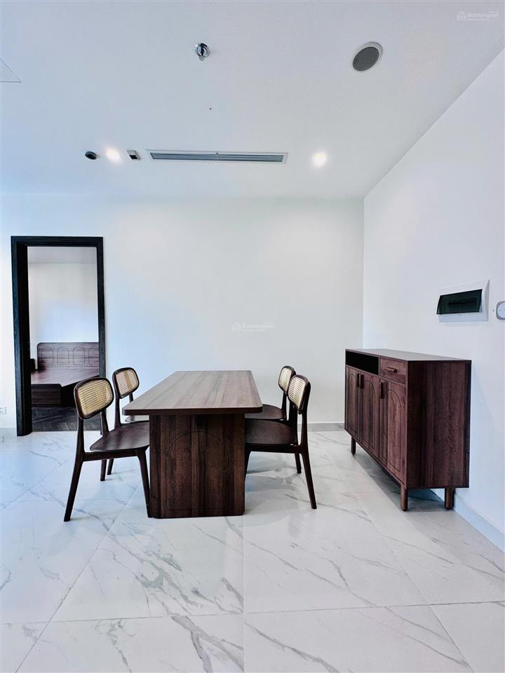 Cho thuê căn hộ 2pn the beverly có nội thất siêu cao cấp, xịn sò vinhomes q9