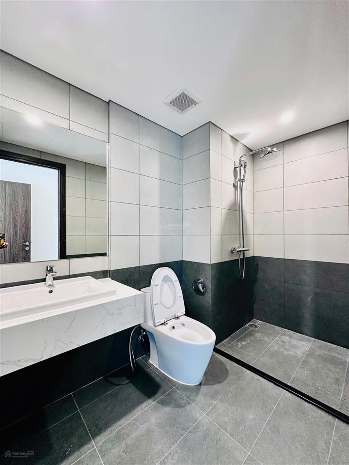 Cho thuê căn hộ 2pn the beverly có nội thất siêu cao cấp, xịn sò vinhomes q9