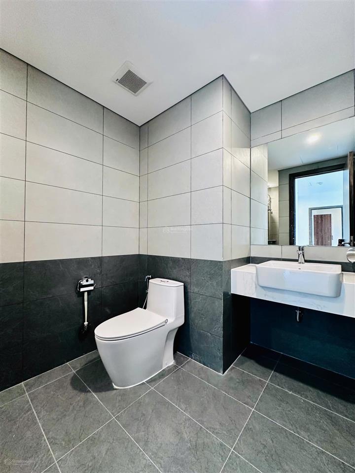 Cho thuê căn hộ 2pn the beverly có nội thất siêu cao cấp, xịn sò vinhomes q9