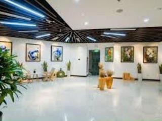 Cho thuê nhà mặt phố xã đàn, dt 140m2x5 tầng, mặt tiền 8m, hầm thang máy pccc đầy đủ