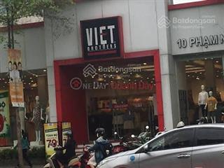 Cho thuê cửa hàng showroom tầng 1 mặt tiền 20m tại số 10 phạm ngọc thạch 442m². 230 triệu