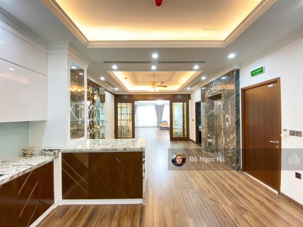 Bán tòa văn phòng siêu vip xây mới nguyễn hoàng, nam từ liêm 130m2x8t, 83 tỷ kinh doanh