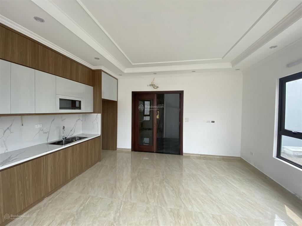 Cực hiếm nhà mới ôtô vào 55m2x6t lô góc phố đội nhân ba đình cực đẹp chỉ 17.5 tỷ