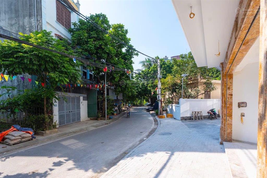 Bán nhà mới oto vào nhà tt phùng đan phượng 50m2x6t thang máy