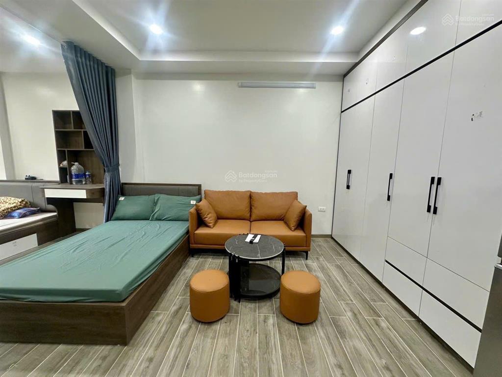 Bán tòa chdv thành thái cầu giấy 180m2x7t, dòng tiền 2.5 tỷ/năm