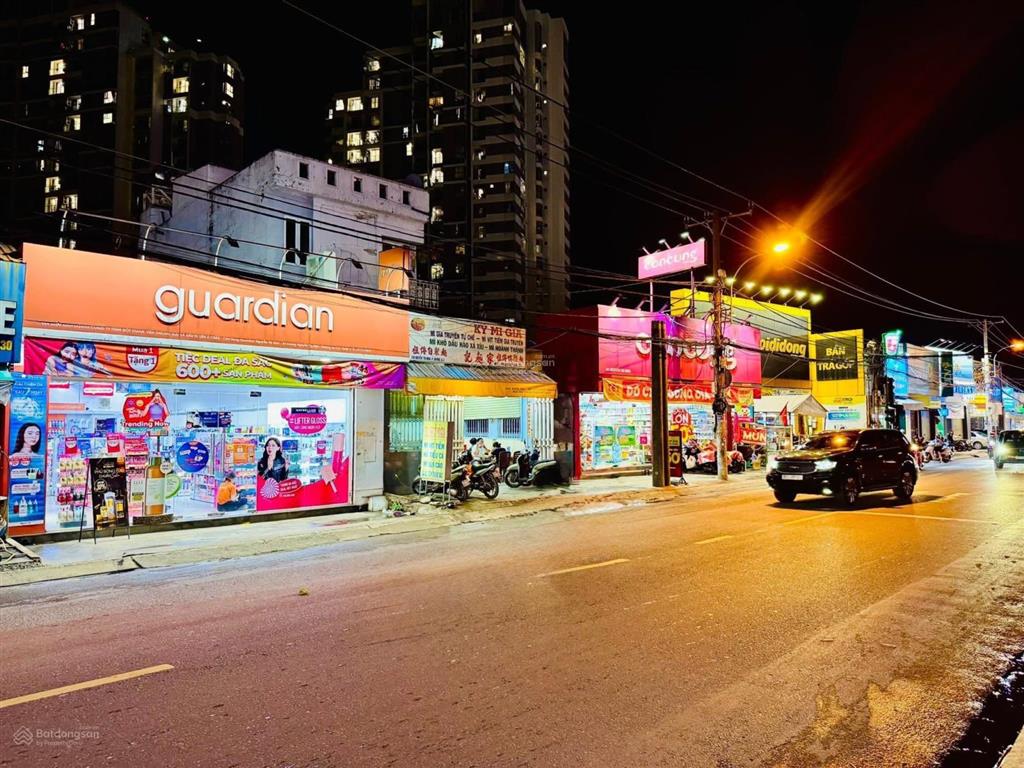 Lô đất mặt tiền nguyễn thị định lộ giới 40m xây cao 7 tầng