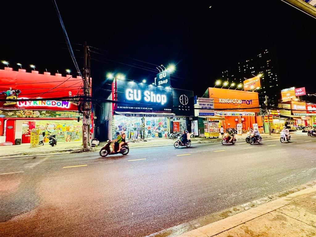 Lô đất mặt tiền nguyễn thị định lộ giới 40m xây cao 7 tầng
