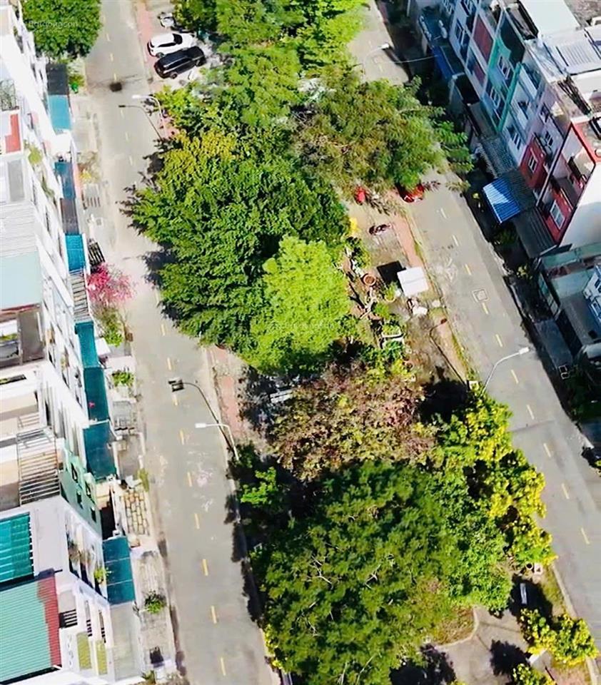 Bán nhà 3 lầu đường 34b khu an phú an khánh đối diện công viên