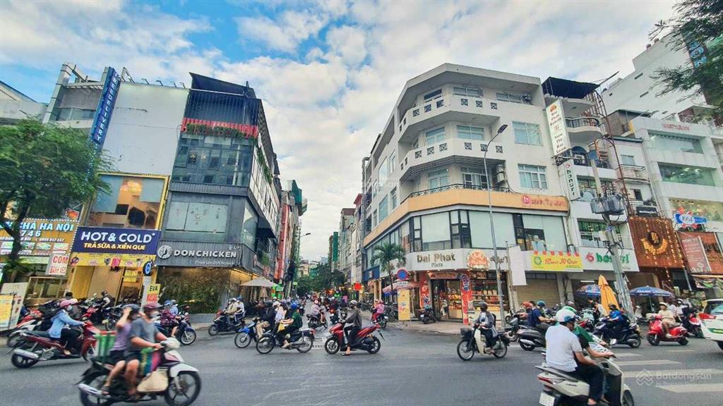 Bán gấp nhà mặt tiền nội bộ lý thường kiệt, p. 14, q. 10  dt 12mx16m  4 tầng  giá bán 58 tỷ tl