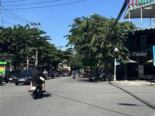 Chào bán lô góc đường 10.5m vị trí đắc địa kinh doanh