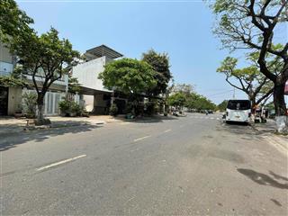 Sập hầm đường 10.5m thanh tịnh ngay cống bến xe trung tâm