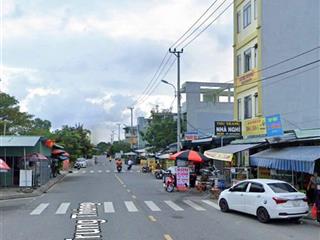 Chào bán cặp đường 10.5m hoàng trung thông ngay cổng bệnh viện ung bướu