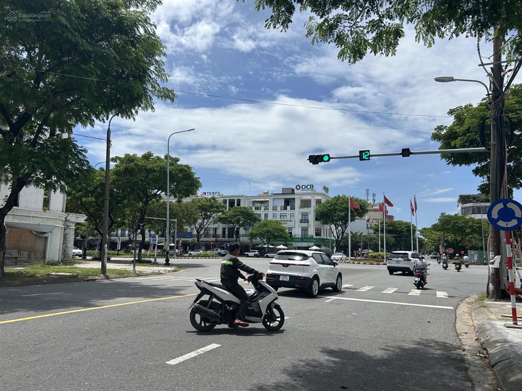 Bán đất mặt tiền hoà minh 25 gần biển đà nẵng gần nguyễn sinh sắc