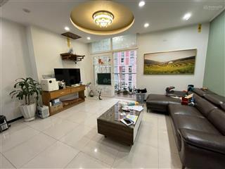 Gia đình cần bán gấp căn hộ usilk city, dt 116m2, gồm 3pn, 2vs giá rẻ nhất thị trường chỉ 5.75 tỷ