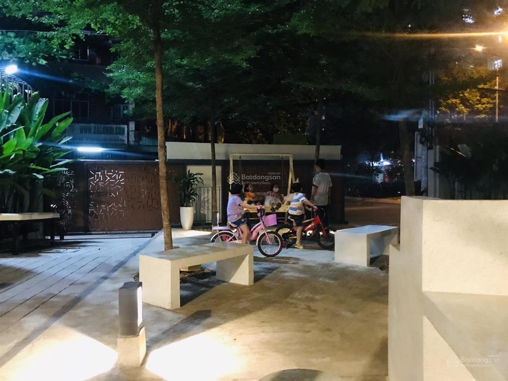 Quận 6, 7,7 tỷ nhà mới khu biệt lập đẳng cấp, thiết kế hiện đại. có chỗ đậu ô tô, công viên