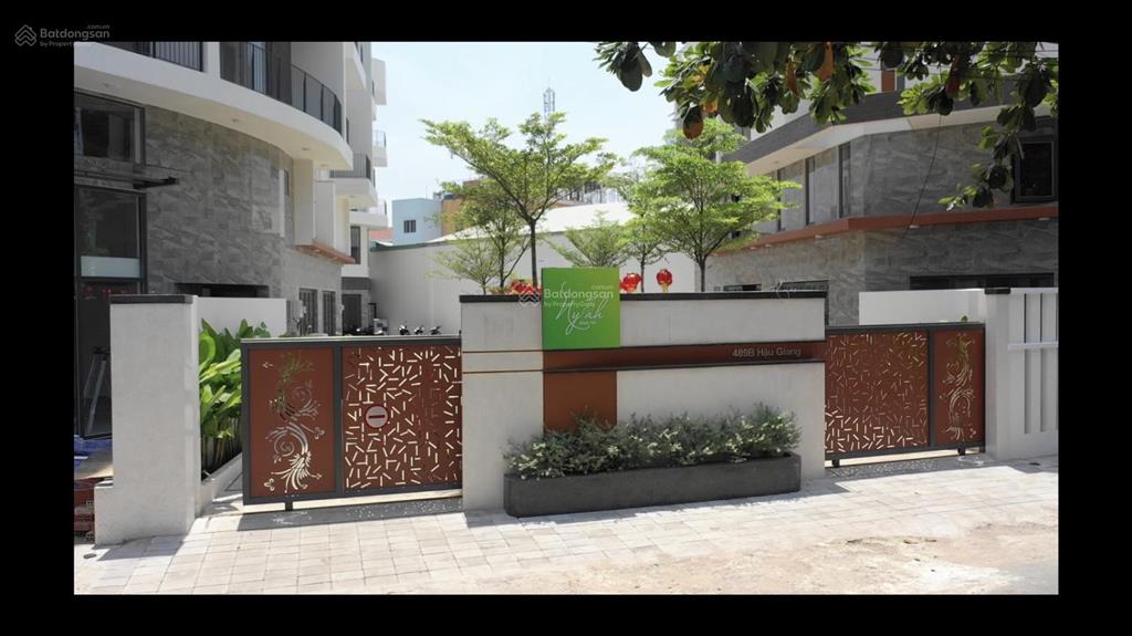 Quận 6, 7,7 tỷ  nhà mới  khu biệt lập đẳng cấp, thiết kế hiện đại. có chỗ đậu ô tô, công viên