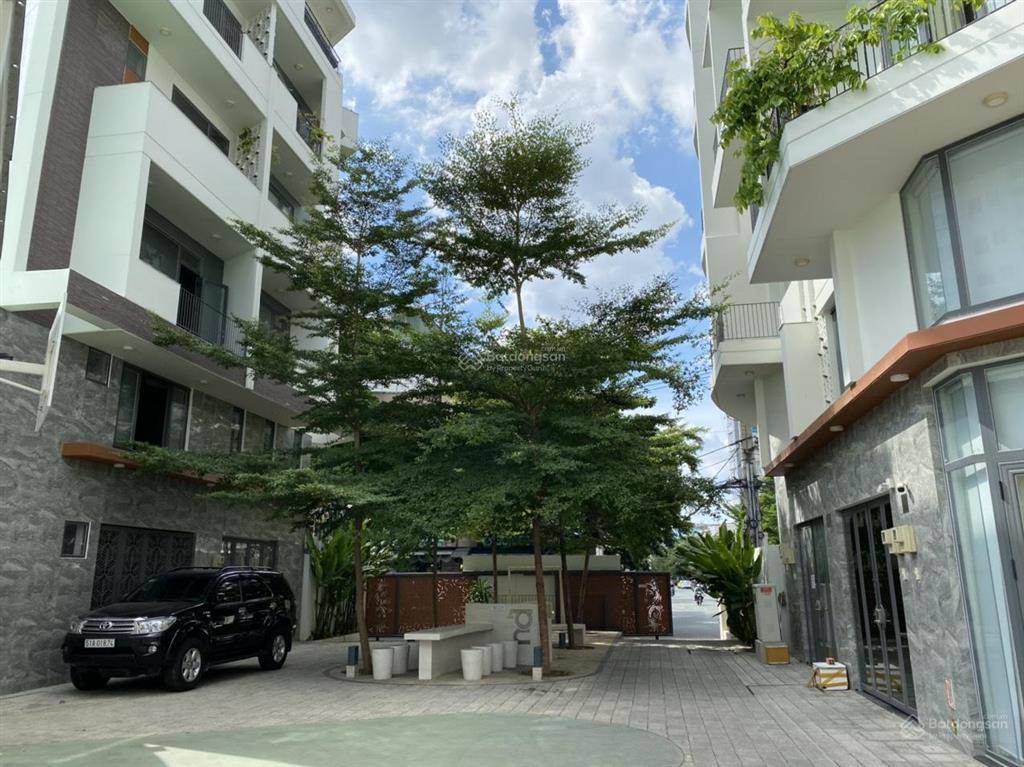 Nhà 5 tầng compound cao cấp quận 6 xe hơi đậu trong nhà giá tốt 7,7 tỷ an ninh, dân trí cao