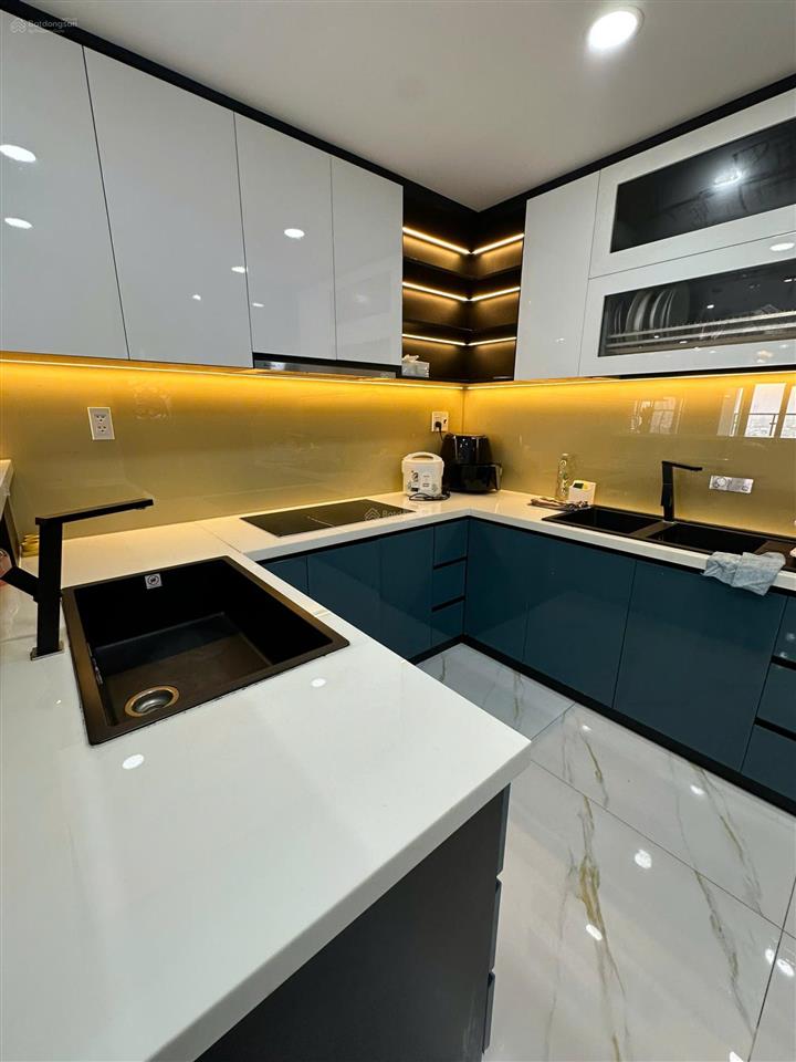 Cosmo city nguyễn thị thập, q7 giá 8,7 tỷ 128m² nội thất cao cấp ban công siêu rộng