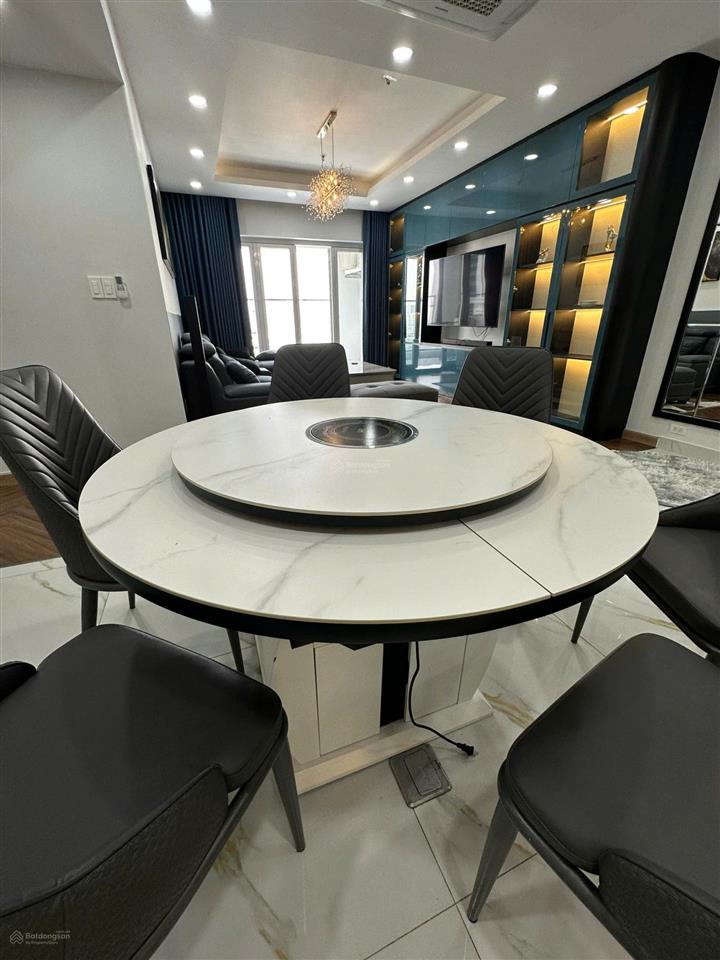 Cosmo city nguyễn thị thập, q7 giá 8,7 tỷ 128m² nội thất cao cấp ban công siêu rộng