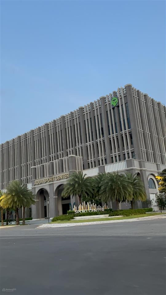 Bán biệt thự góc ngang 12m dài 20m giá 52tr/m2, đã nhận nhà, năm sau có sổ, bao giá toàn thị trường